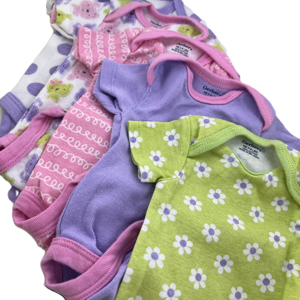 NWOT Multipack | Gerber | Short Sleeve Bodysuits | Newborn 5-8lbs - Picture 9 of 9